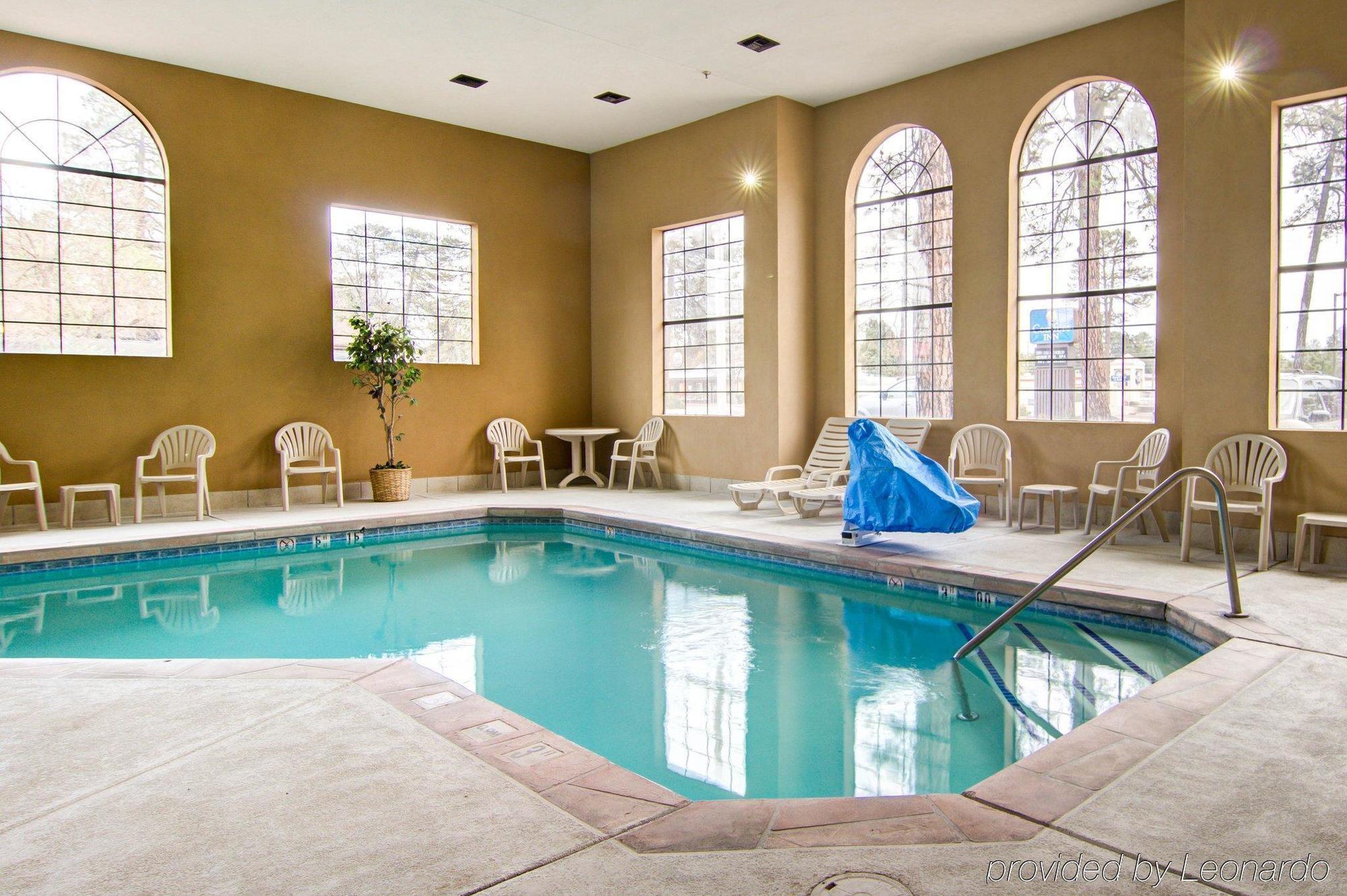 Comfort Inn 3*