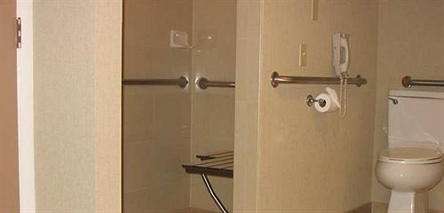 Embassy By Hilton Phoenix Hotel 4*