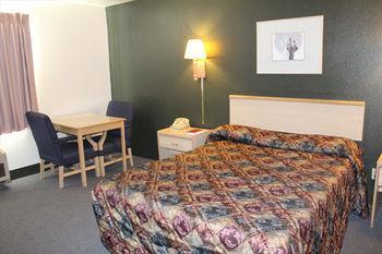 Colorado River Value Hotel 2*