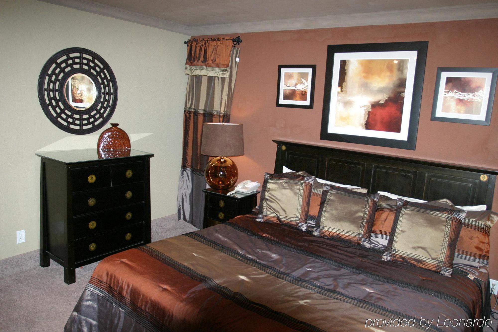 Oak Creek Terrace Lodge