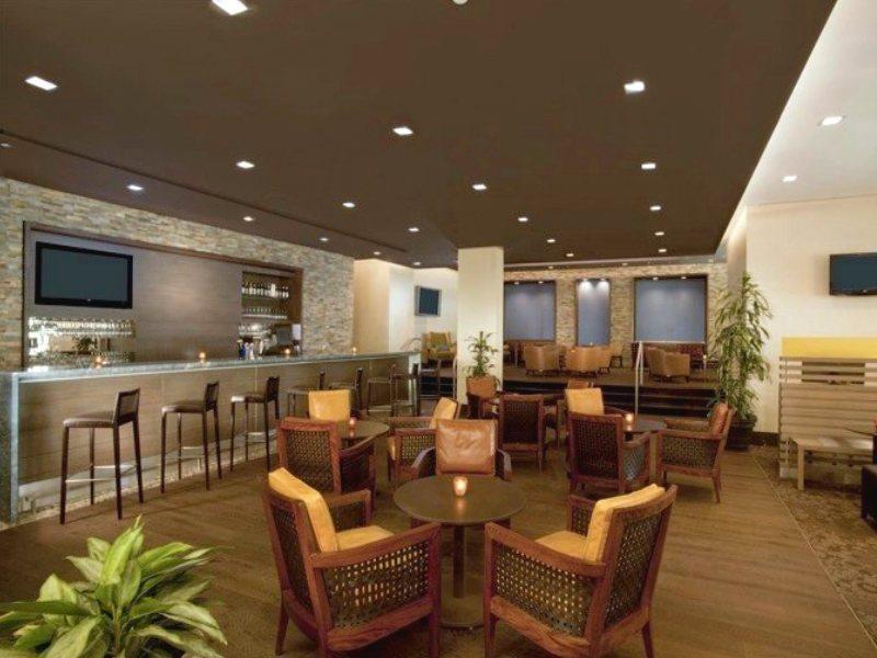 Hotel Sheraton Crescent 3*