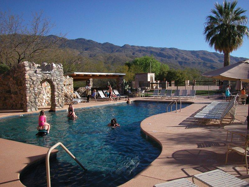 Lodge Tanque Guest Ranch *