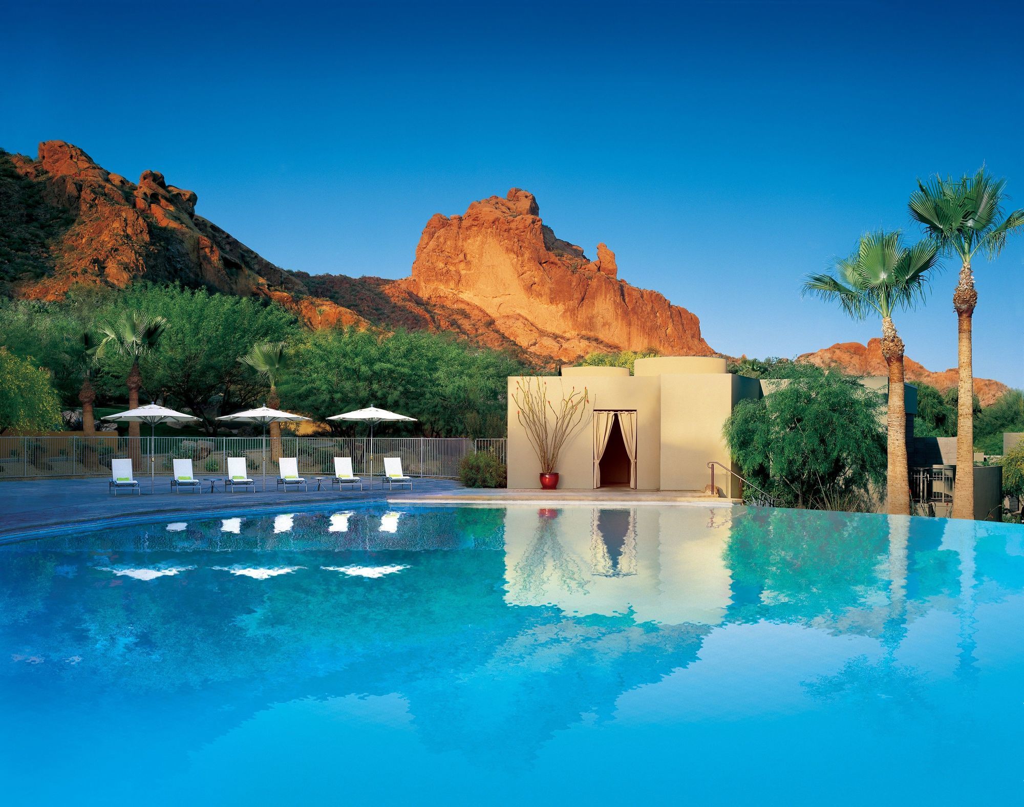Sanctuary Camelback Mountain, A Gurney's And
