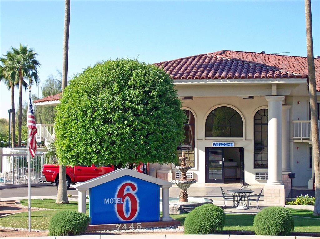 Hotel 6 Chandler Prado del Sol
