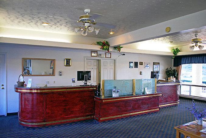 6-globe, Az
