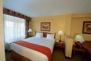 Express & By Ihg 2* Tempe