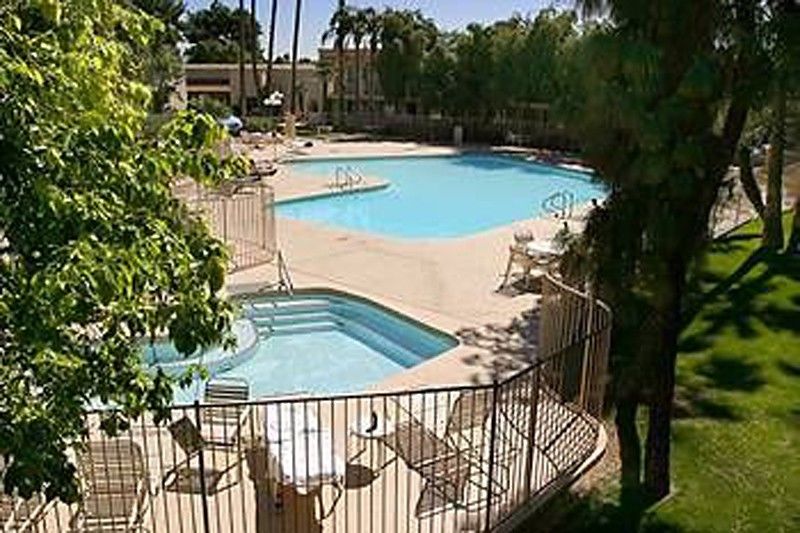 Hotel Dobson Ranch 3*