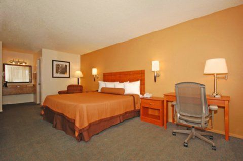 Inn Western Of 3*