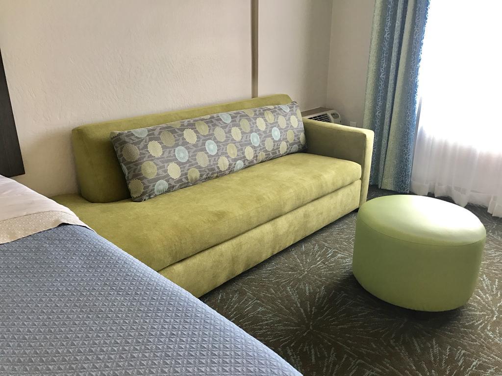 Days & By Wyndham East Hotel 3*