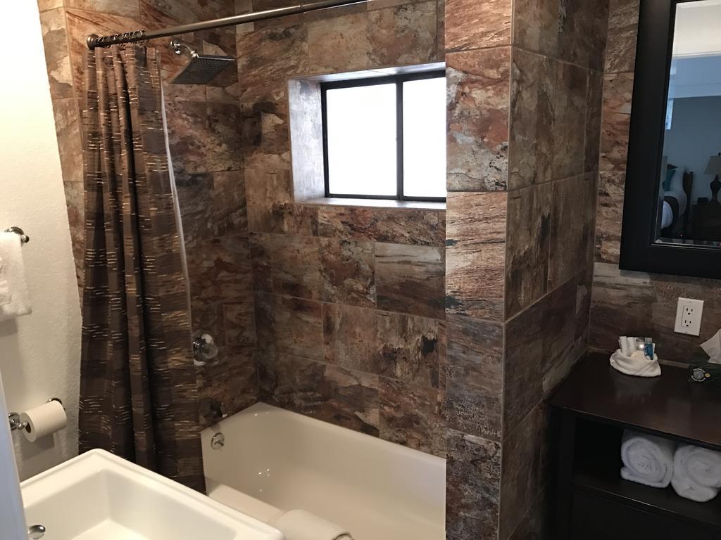 Lodge Oak Creek Terrace