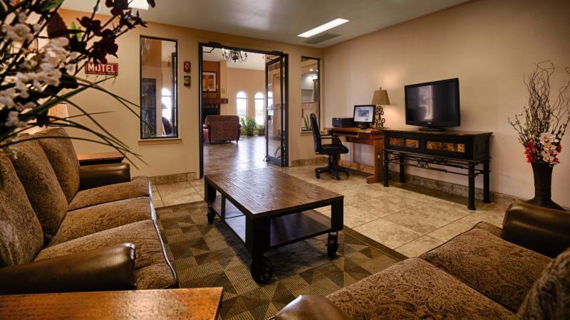 Monument Guest Ranch 4* Tombstone