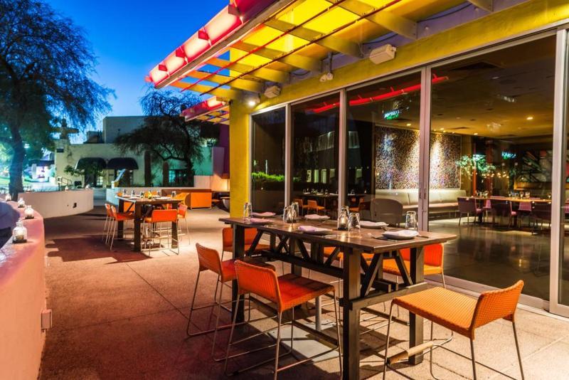 The Monarch 3* Scottsdale