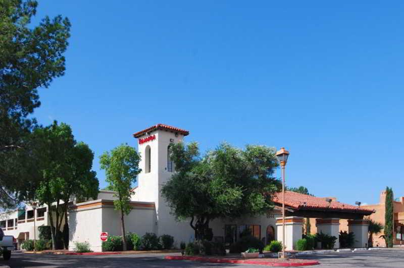 Ramada East Hotel 3*