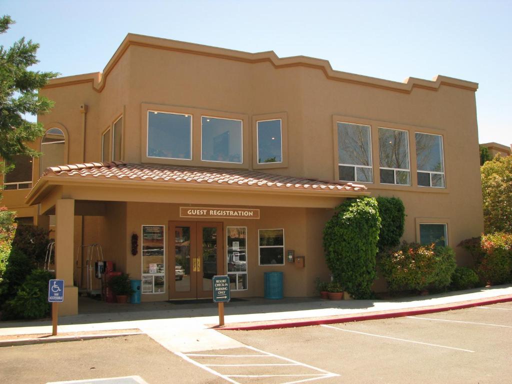 Hotel Springs