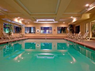 Express By Ihg Hotel 3*
