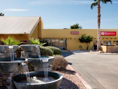 Hotel Days By Wyndham Glendale Area