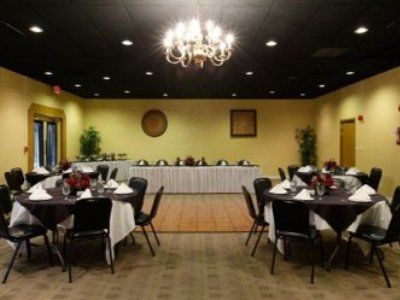 Days By Wyndham Glendale Area Peoria