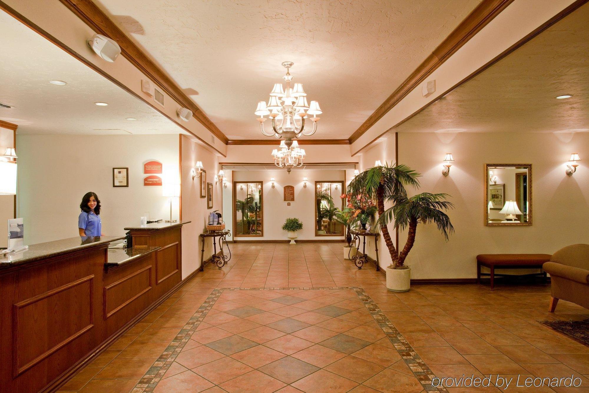 Express By Ihg Hotel Kingman