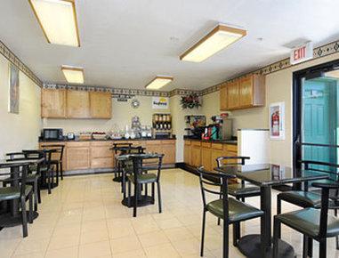 Hotel Days By Wyndham Airport