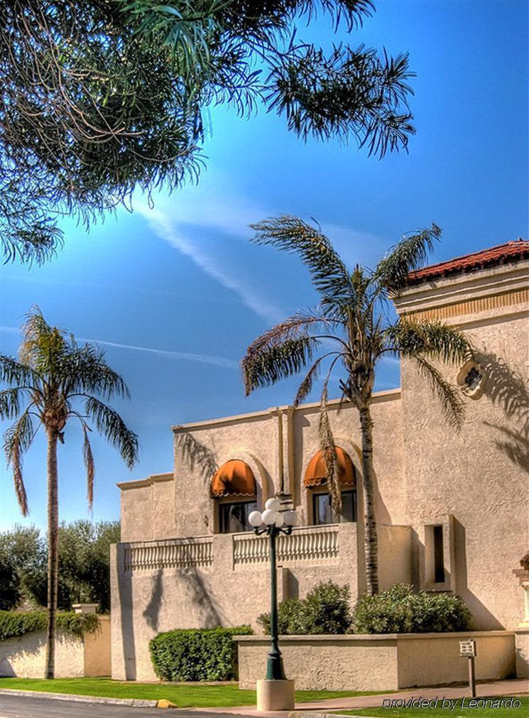 Hotel Dobson Ranch 3*