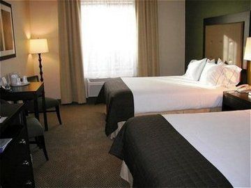 Express & Phoenix Dist By Ihg Hotel