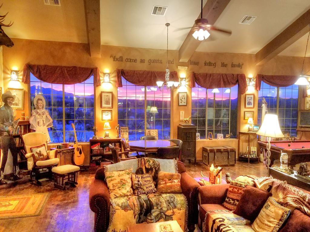 Resort Stagecoach Trails Guest Ranch 4*