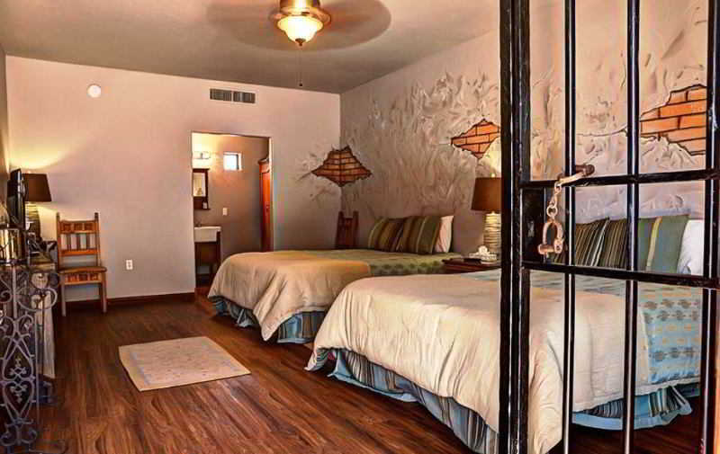 Monument Guest Ranch