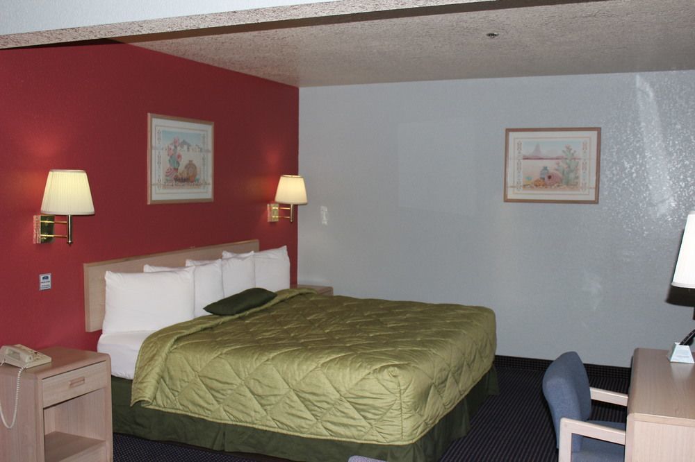 Howard Johnson By Wyndham Hotel Holbrook