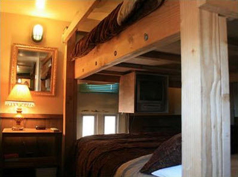 Motel The Canyon & Rv Park 3*