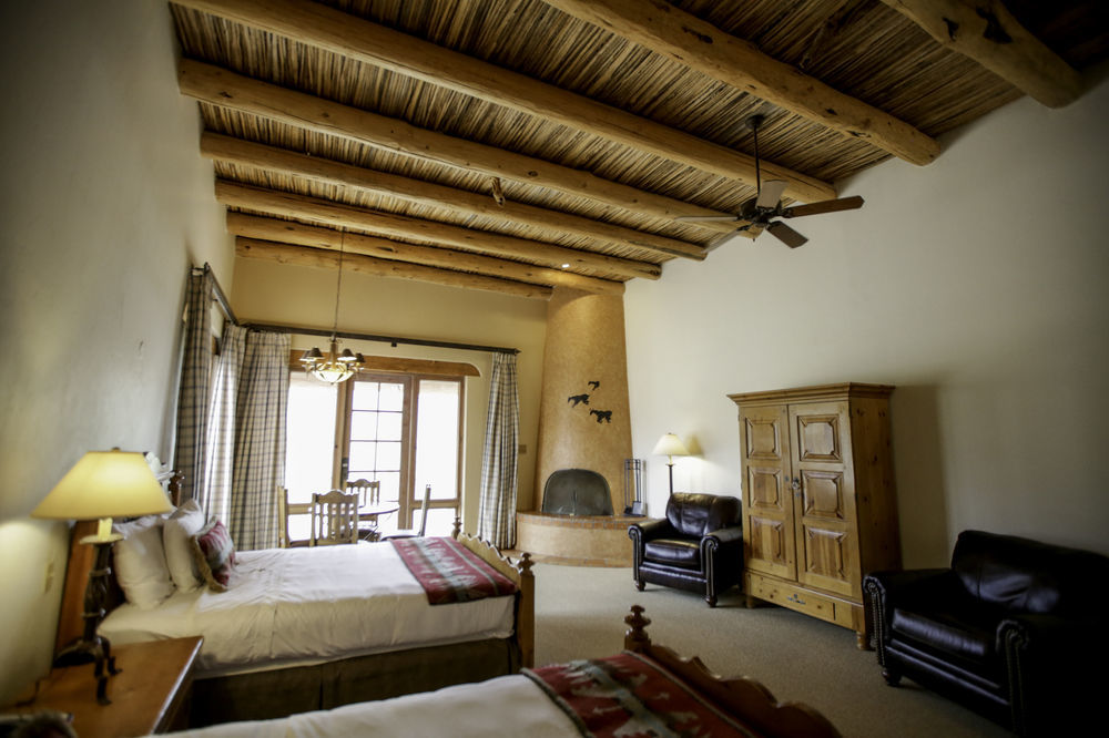 Lodge Tanque Guest Ranch Tucson