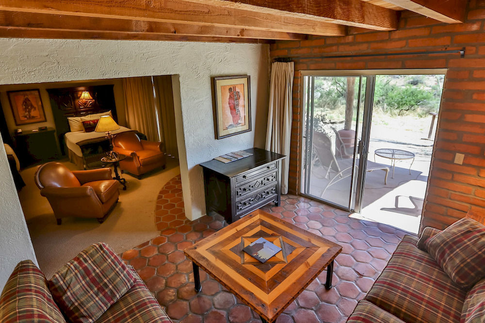 Tanque Guest Ranch Lodge Tucson