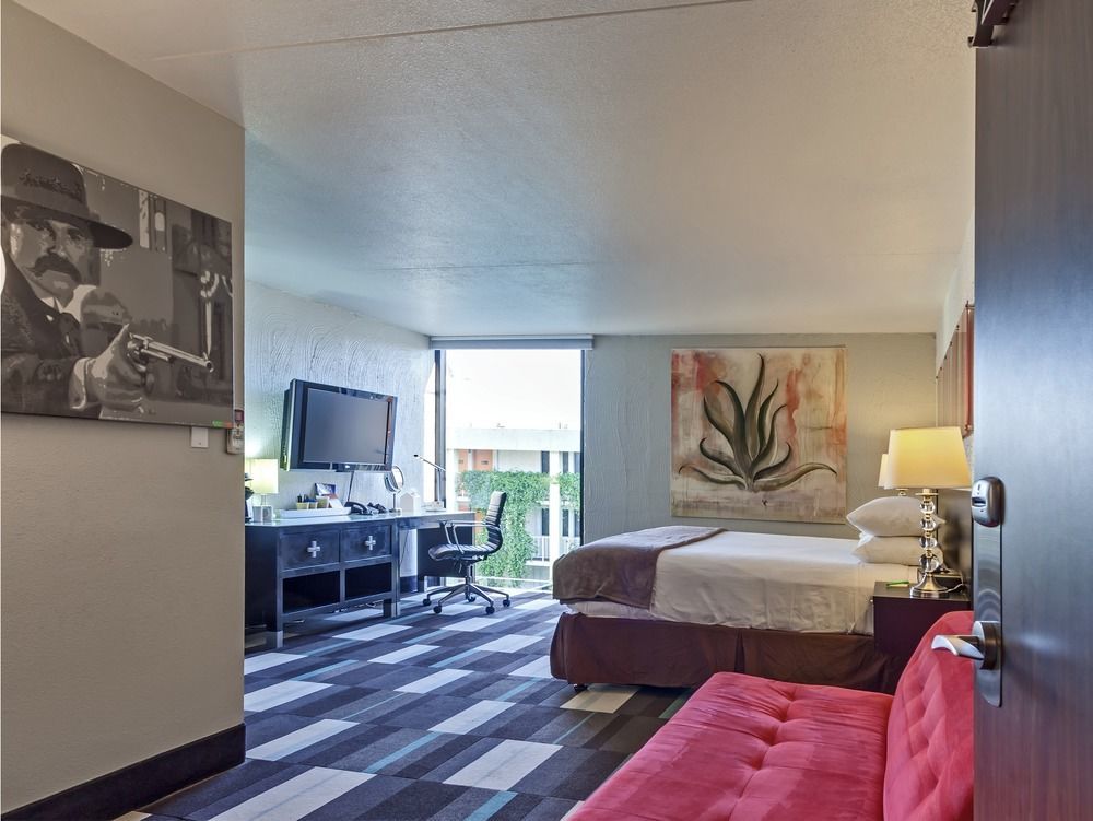 The Clarendon And (adults Only) Hotel
