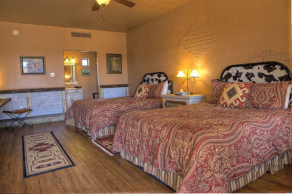 Monument Guest Ranch