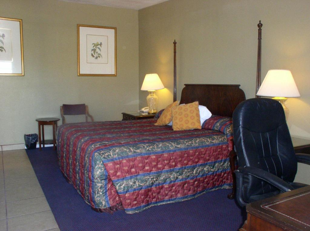 American Executive Hotel