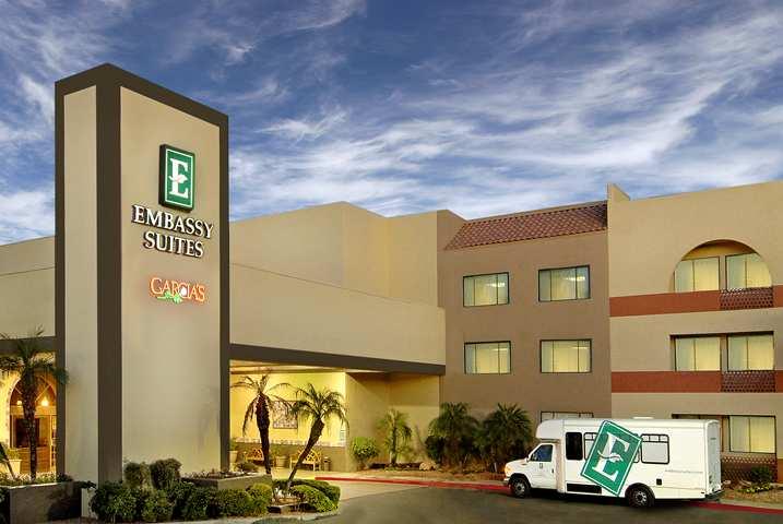 Embassy By Hilton Phoenix Hotel 4*