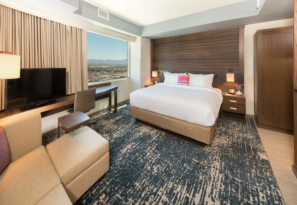 By Marriott Downtown Hotel 3*