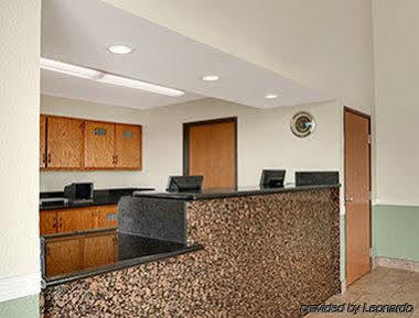 Super 8 By Wyndham Holbrook