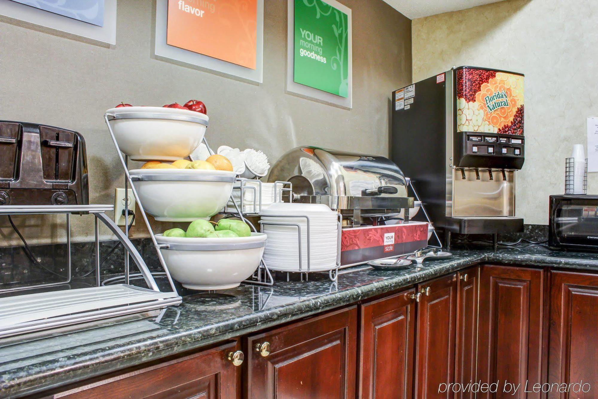 Spark By Hilton Airport 3* Tucson