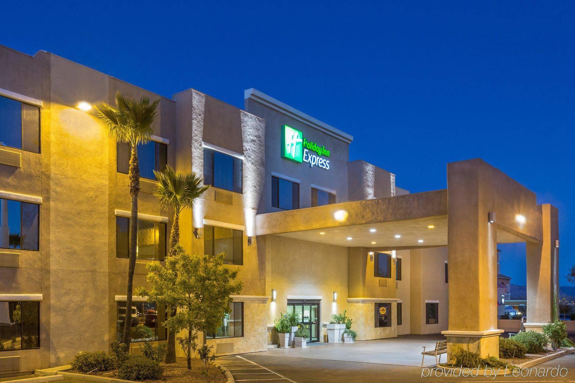 Candlewood By Ihg Hotel Nogales