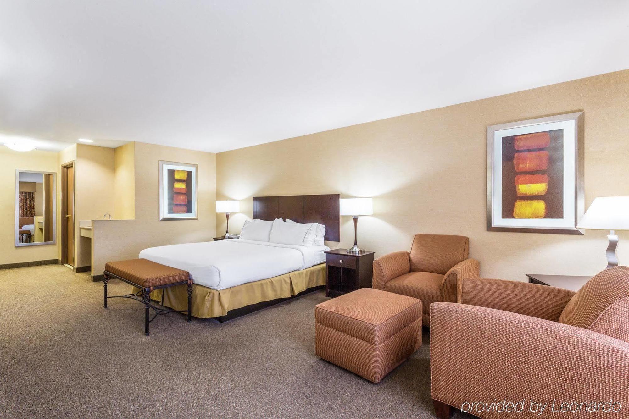 Candlewood By Ihg