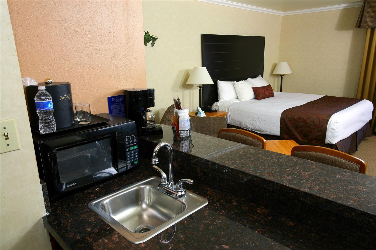 Hotel Western Mall & 3*