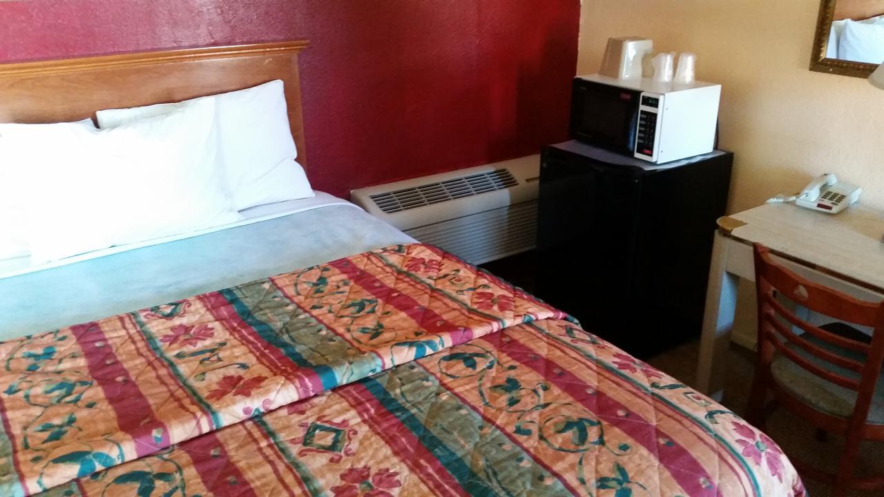 El Rancho Hotel Globe