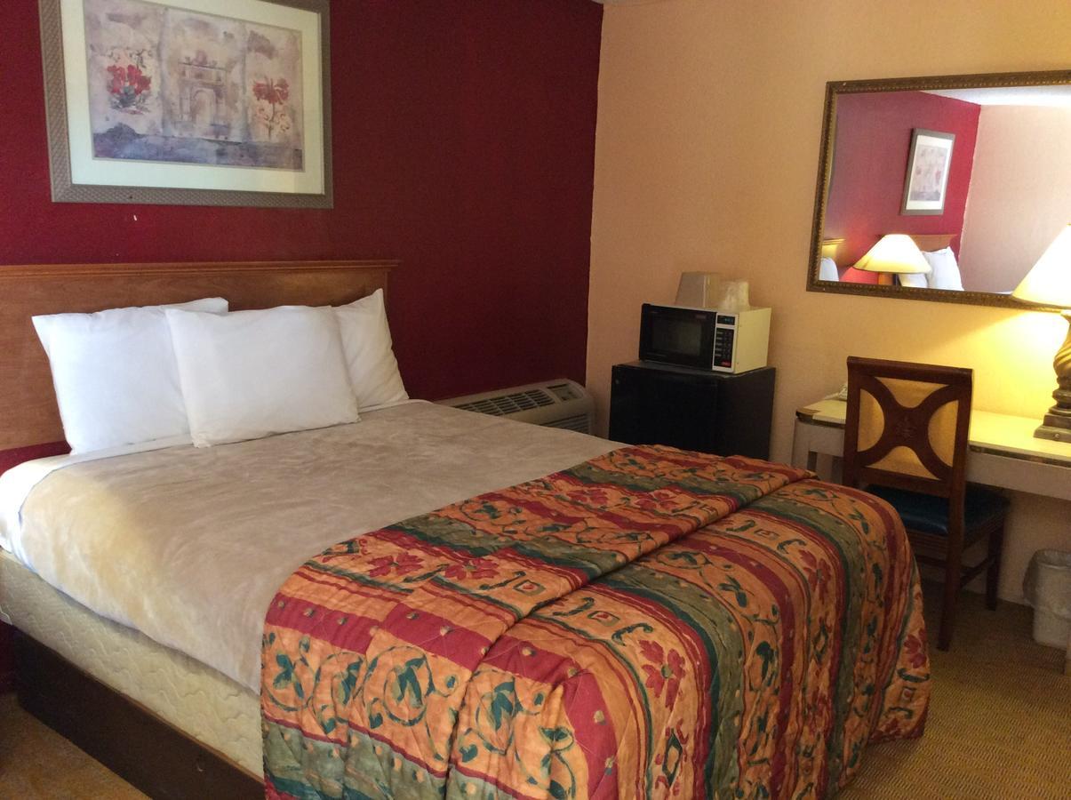 El Rancho 2* Globe