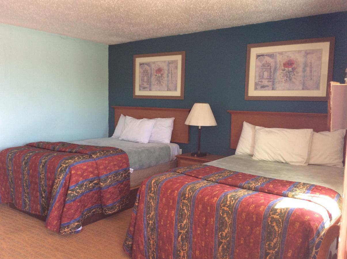 Hotel El Rancho Globe