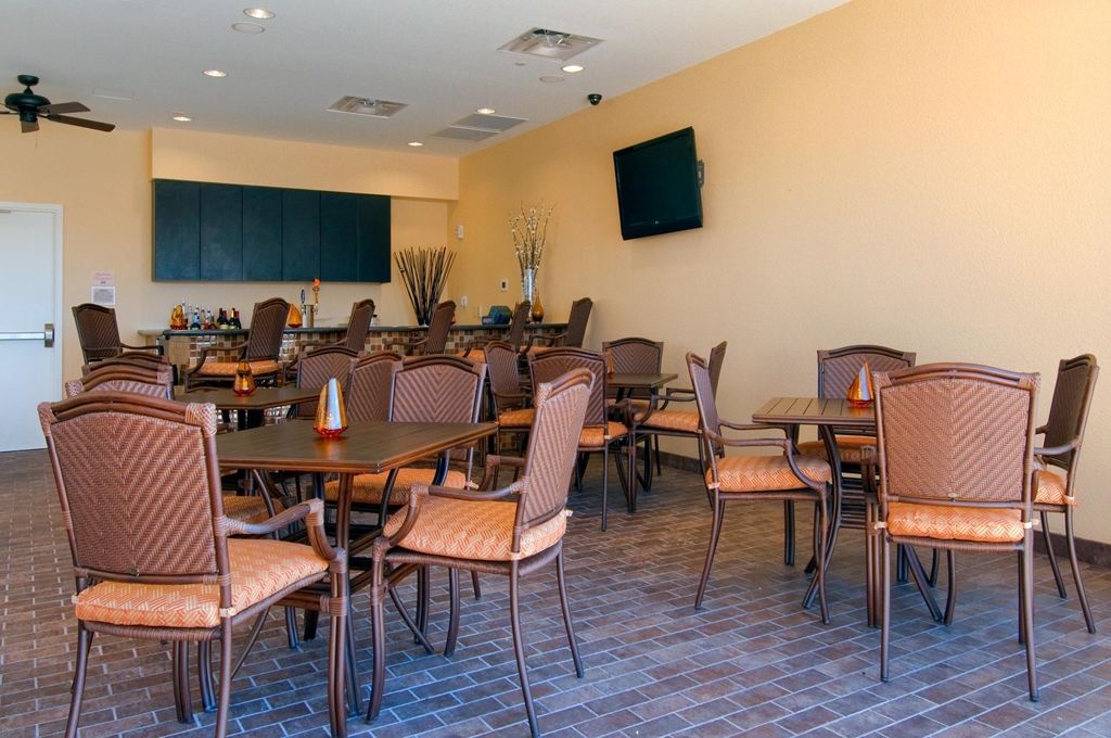 Hilton Phoenix 4*