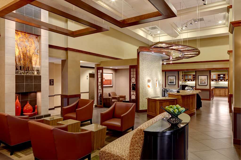 Hyatt Place Phoenix Airport 3*