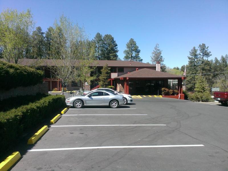 Days By Wyndham Hotel 2*
