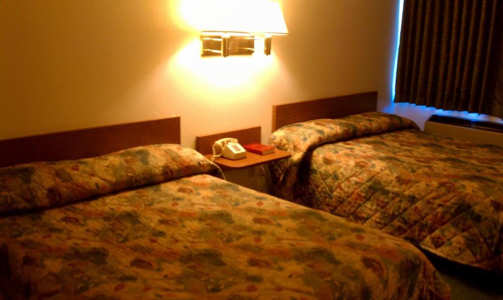 Colorado River Value Hotel
