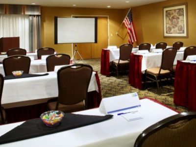 Resort Express & - Old Town, An Ihg