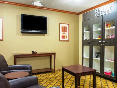 Candlewood By Ihg Hotel 3*